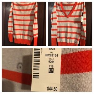 NWT Sweater SIZE SMALL